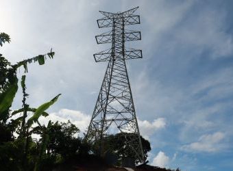 etesa-promueve-no-acercarse-a-las-torres-transmis