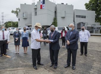 etesa-rinde-honores-al-pabellon-con-el-inicio-del