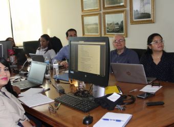 los-profesionales-meteorologia-etesa-reciben-capa