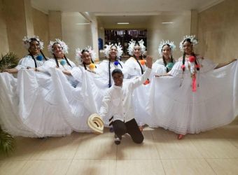 el-conjunto-folklorico-etesa-uno-los-mas-cotizado